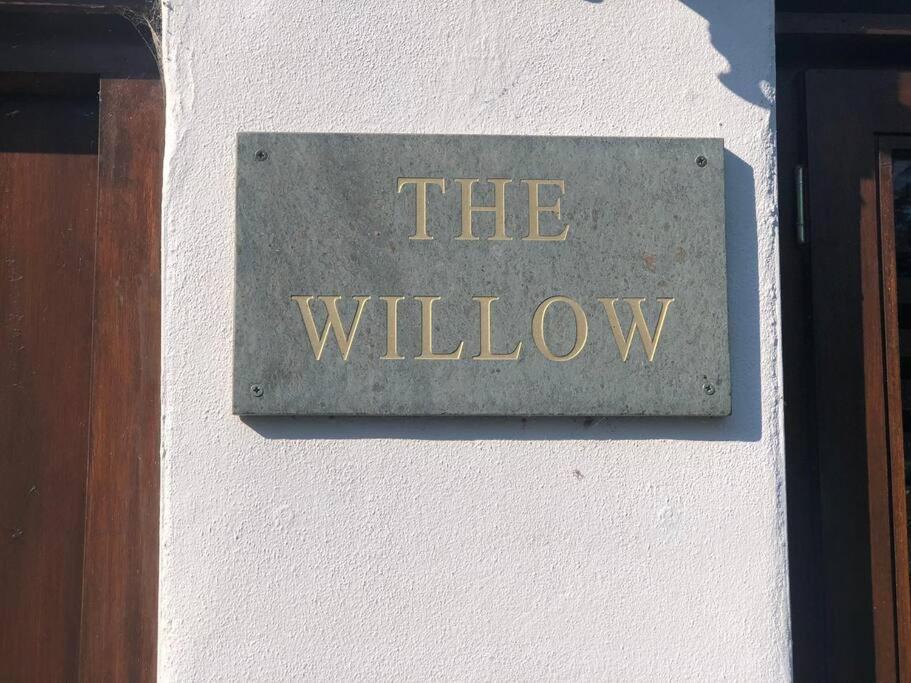 The Willow Denstone Esterno foto